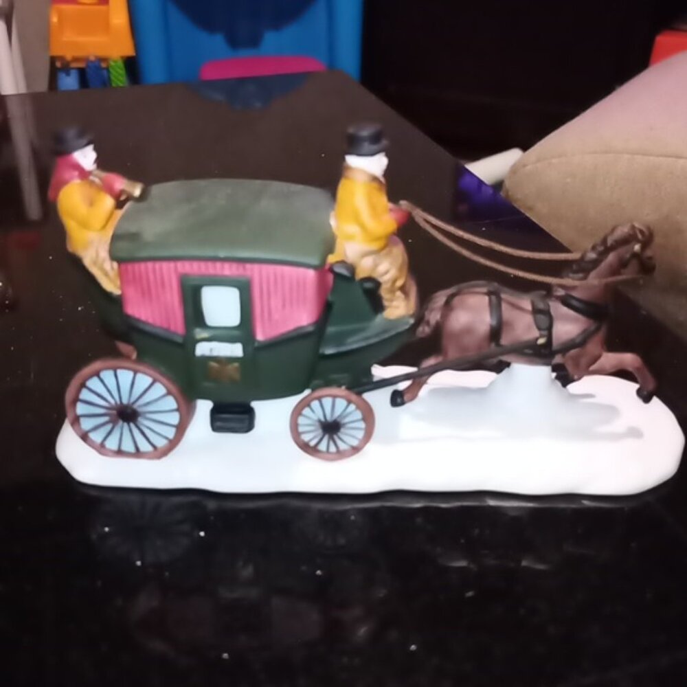 Vintage 1988 Dept 56 Heritage Village Christmas Collection "Dover Coach … - Picture 8 of 10